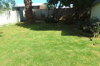 2 Bedroom Property for Sale in Albertinia Western Cape